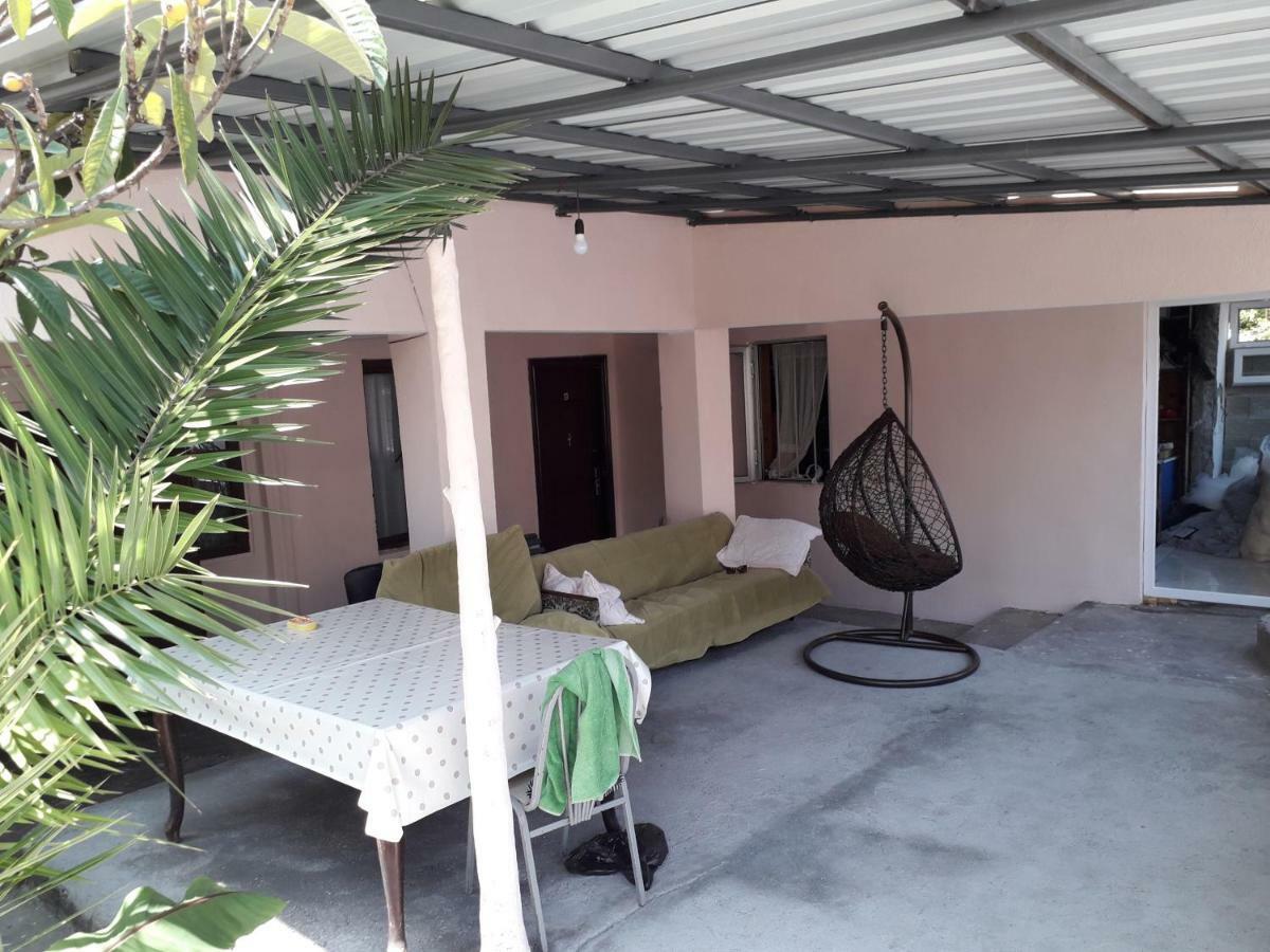 Zaza Guest House Kobuleti Zewnętrze zdjęcie