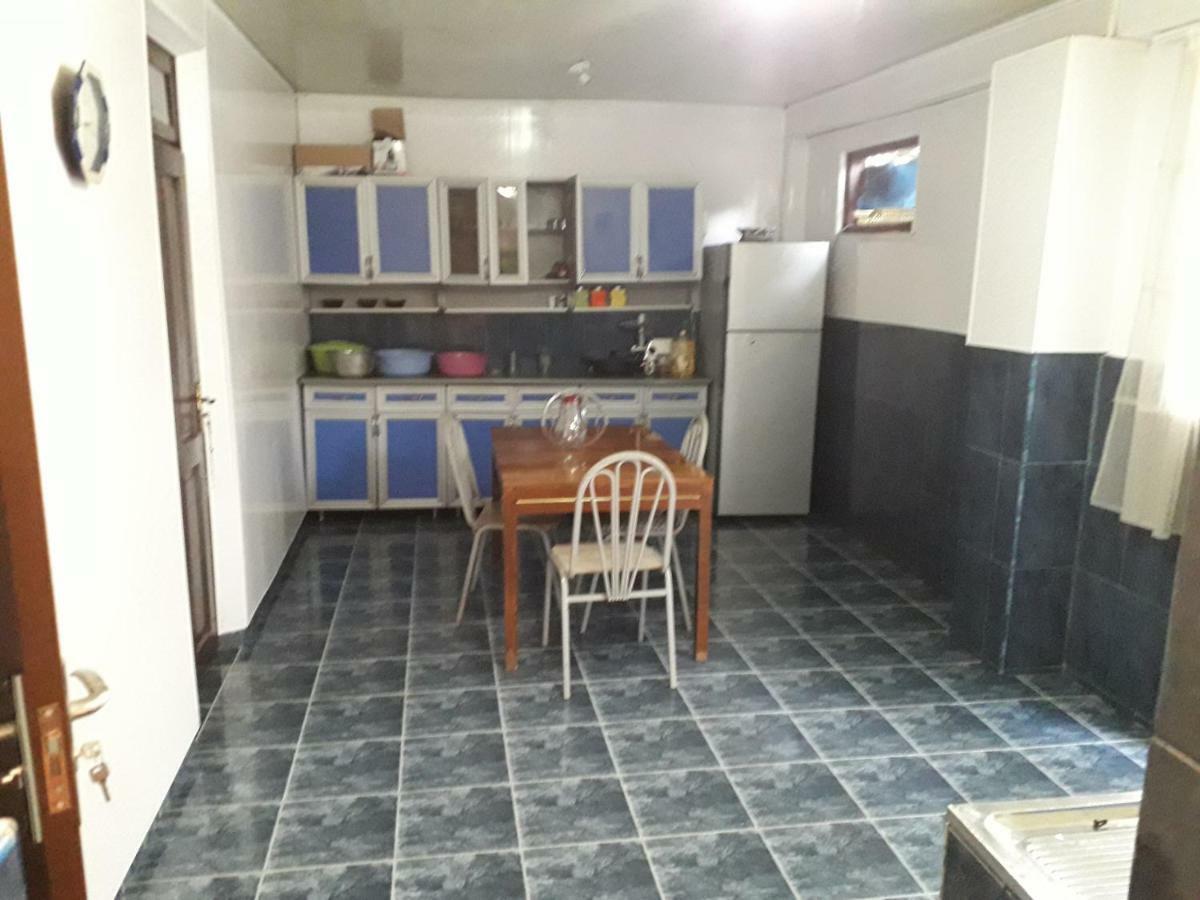 Zaza Guest House Kobuleti Zewnętrze zdjęcie