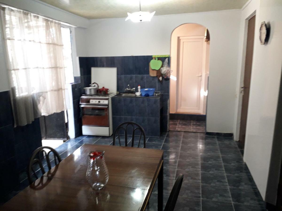 Zaza Guest House Kobuleti Zewnętrze zdjęcie